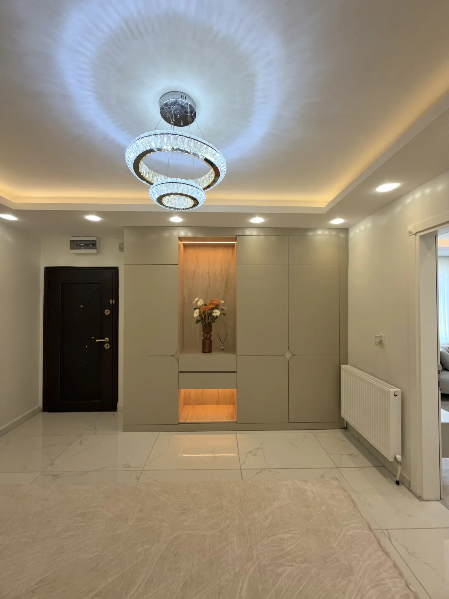 G-H Evi — Giriş Konsol ve Dekorasyon