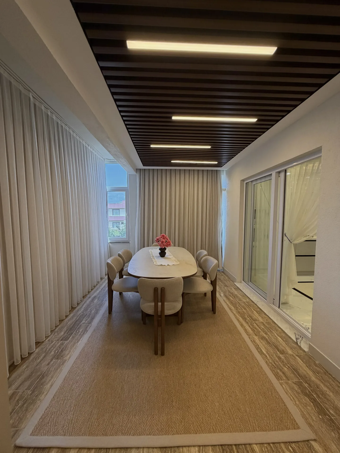 G-H Evi — Yemek Alanı Aydınlatma Tasarımı