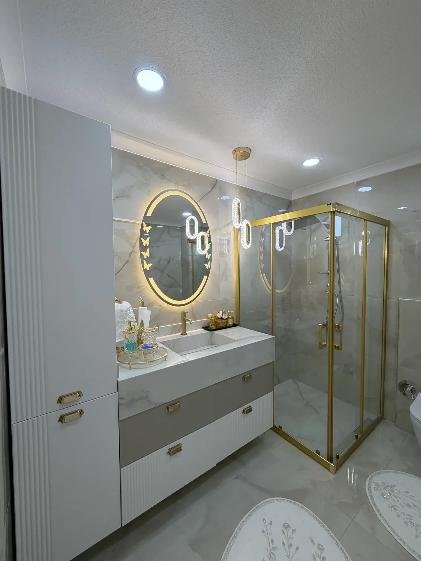 İ-S Evi — Banyo Genel Görünüm