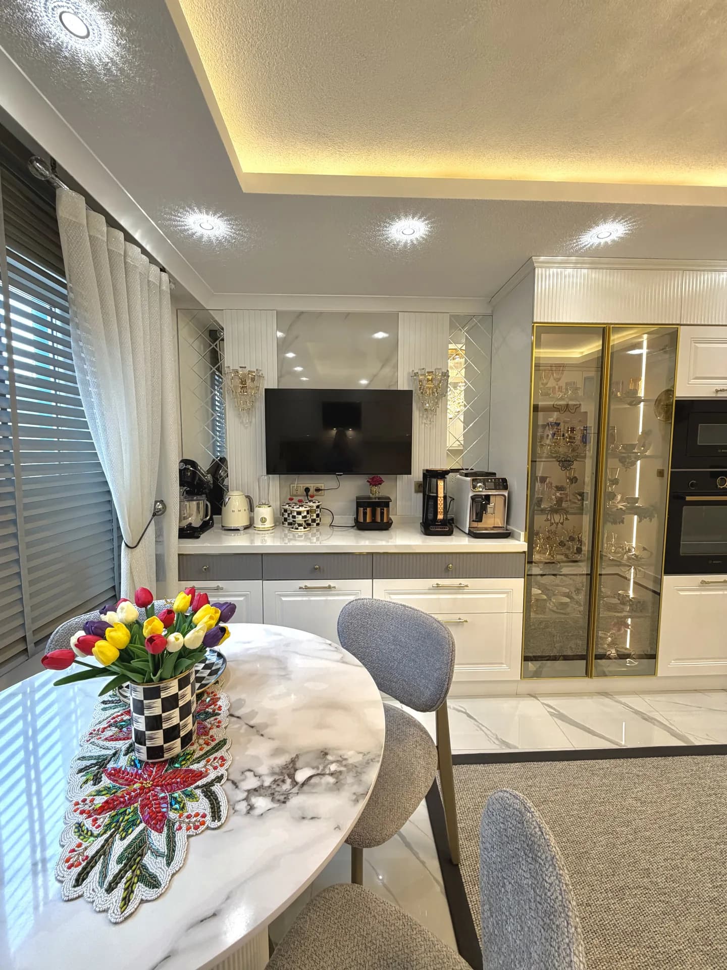 İ-S Evi — Mutfak Ankastre ve Depolama