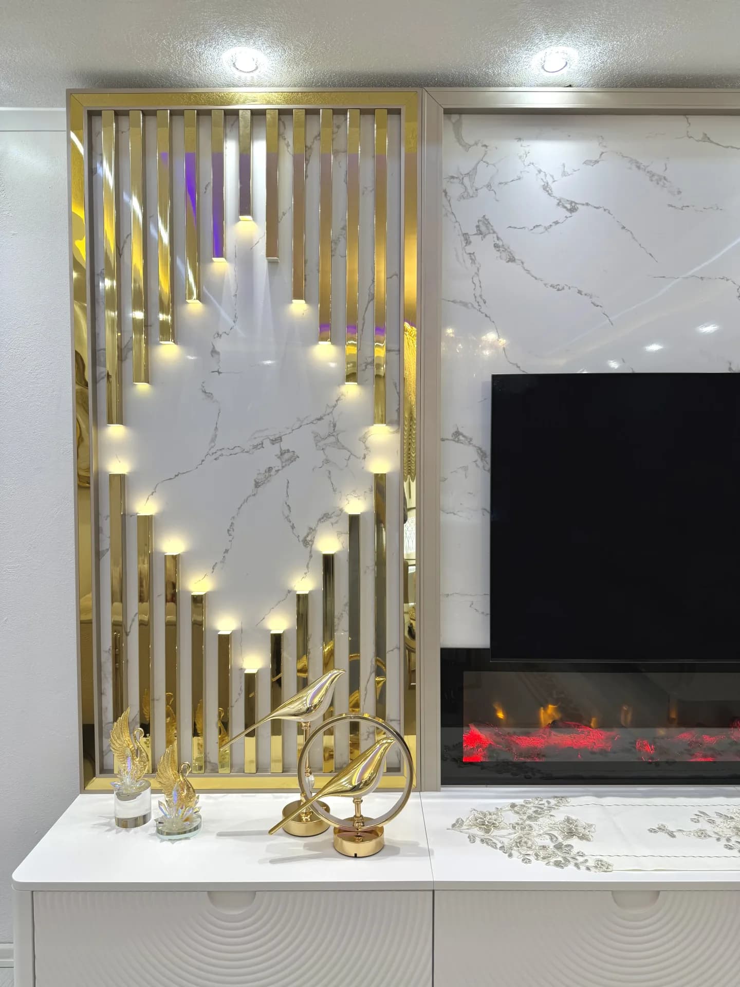 İ-S Evi — Salon Derinlik Görünümü