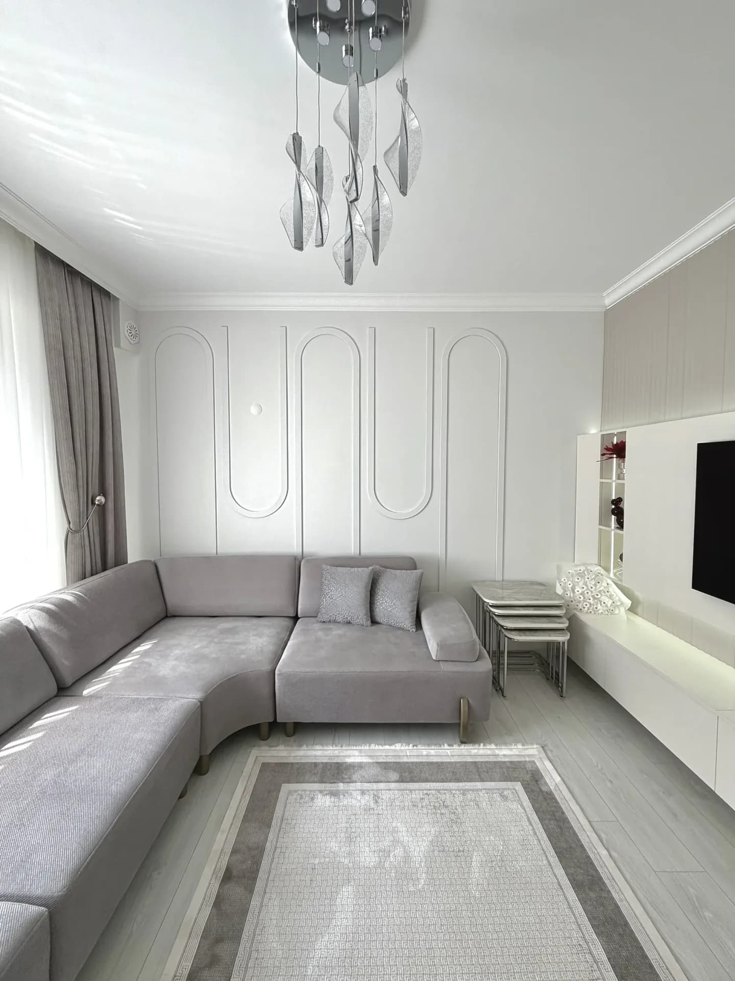 M-E Evi — Koltuk ve Tekstil Detayı